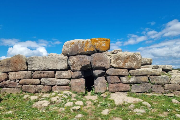 Sardegna tomba di gigante